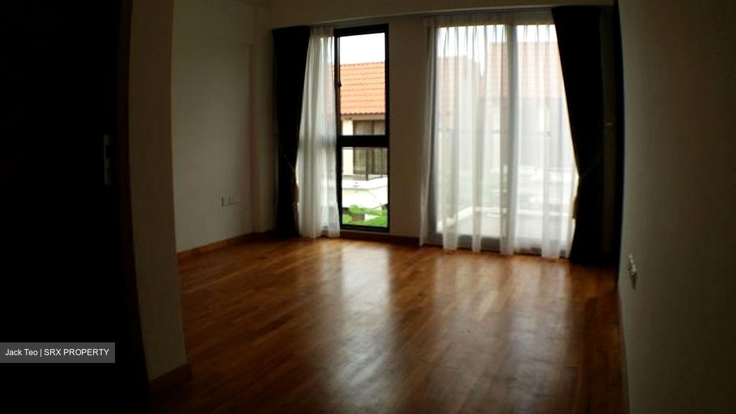 Holland Link (D10), Terrace #396009091
